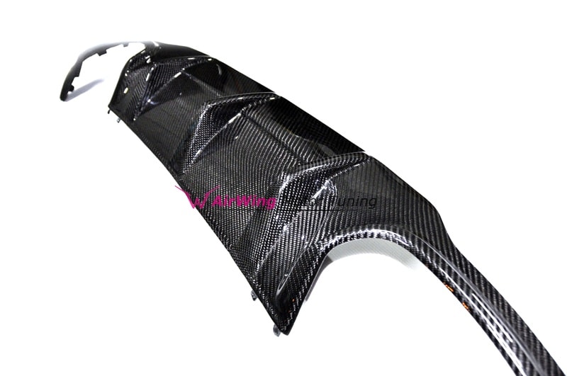 W204 C63 AMG (2011~) – C63 style Carbon Rear Diffuser 3