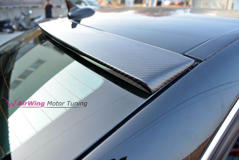 W204 C63 - AMG style Carbon Roof Spoiler 03