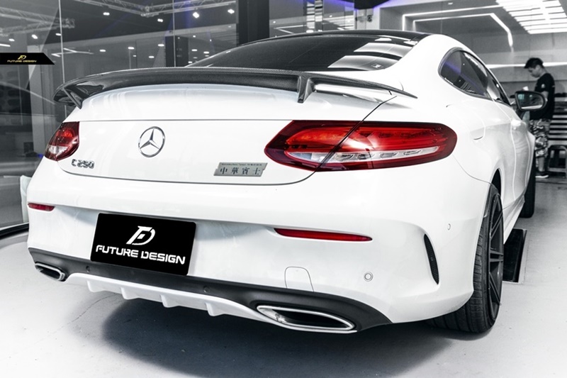 W205 C63 Coupe - RennTech style Carbon Trunk Spoiler 04